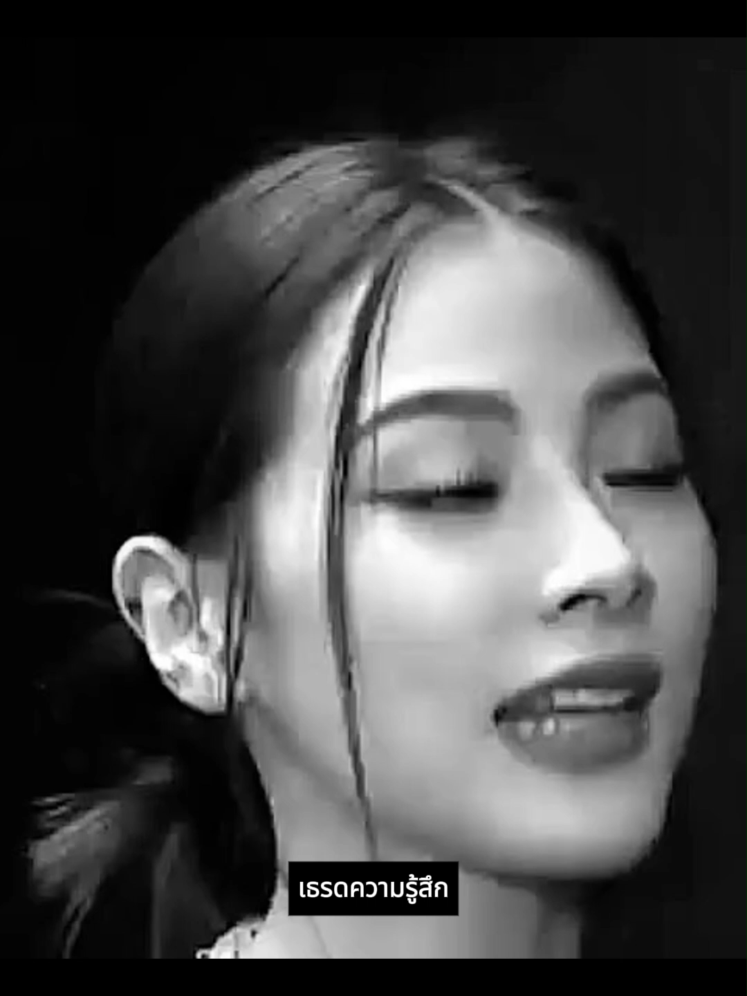 ถ้ามันเป็นพรหมลิขิตมันจะได้เจอกันเอง #เเคปชั่น #คำคม #สตอรี่ความรู้สึก #fyp #เธรดเศร้า