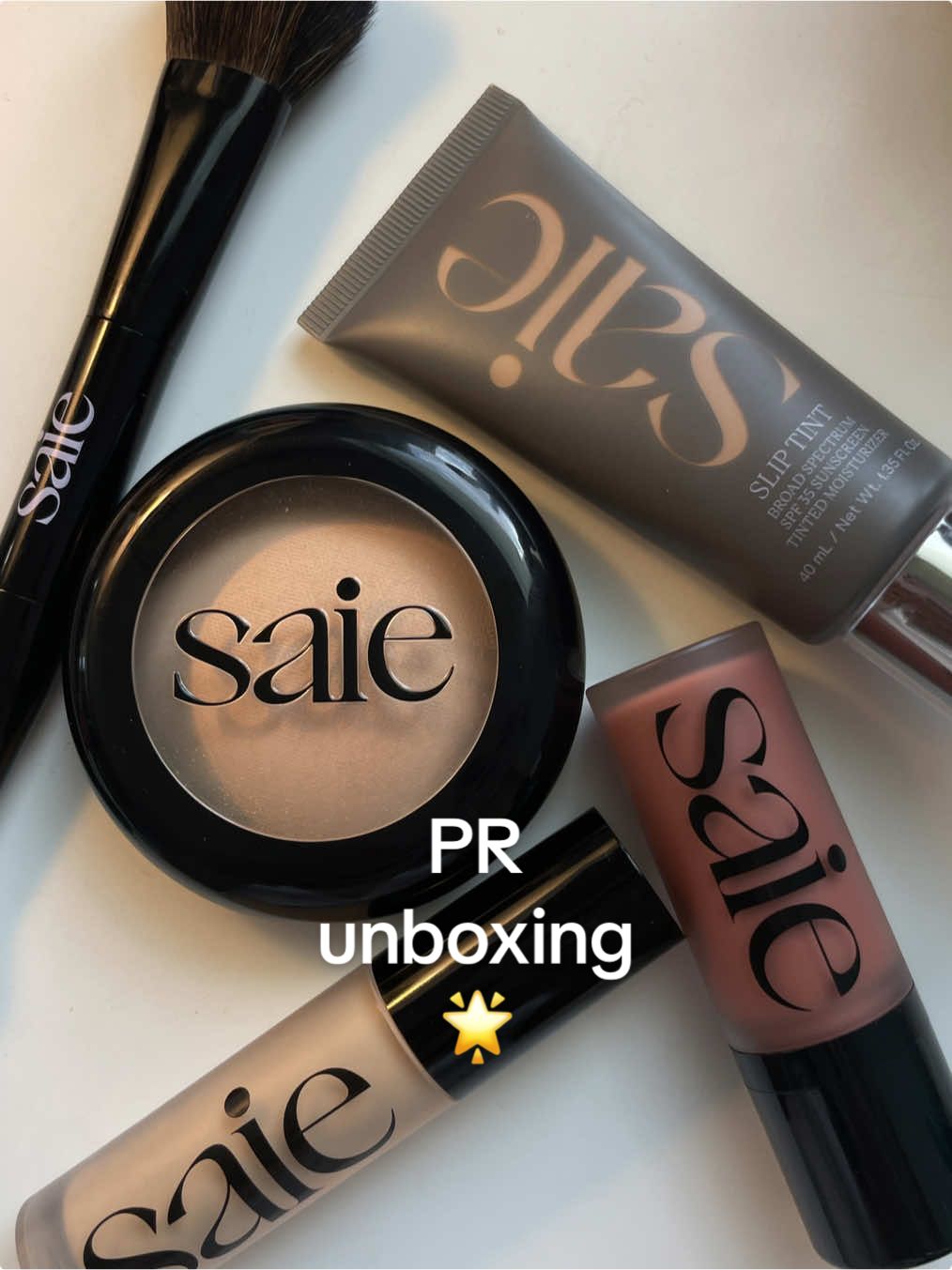 Always love @Saie !!!#saiebeauty #saie #grwm #grwmroutine #grwmmakeup #getreadywithme #makeuproutineeveryday #everydaymakeup #makeupreview #makeupcreator #beautycreator #ugccreator #microinfluencer #comfortcreator #cleangirlaesthetic #cleangirlmakeup #naturalmakeup #naturalmakeuplook #glowymakeup #glowymakeuptutorial #makeuptutorial #prunboxing #prhaul #prunboxinghaul #prpackage 