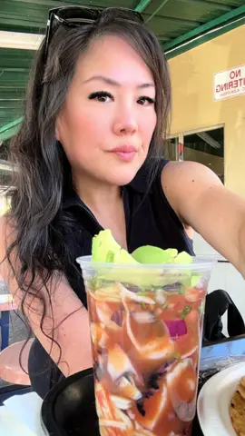 Elena has struck again 🤣🤣🤣 #camarones #pulpos #mexicanfood #tostada #lacosta 