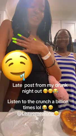 @Sarahnurlyfe 🤣🤣🤣🤣this the night I woke Up in my car #grilledcheese #eattok #greedy #fypシ #🤤 