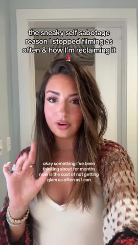 Full self love routine back in swing… on at least 5/7 days of the week teehee (brb finishing my watch of the the Emma Chamberlain video on this now) 