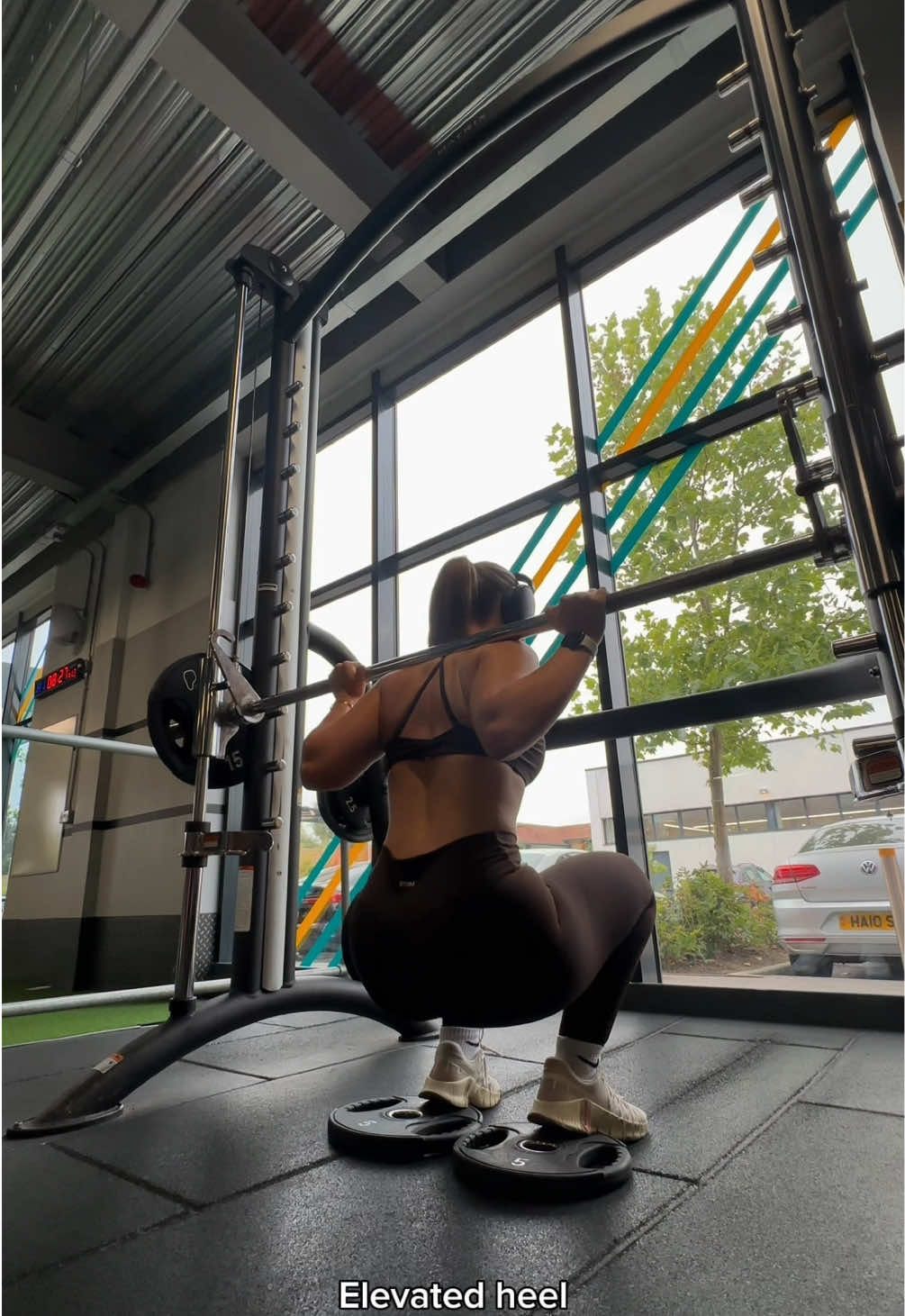 Quads & glutes day | 5 exercises 1- elevated heel smith squats 2- Bulgarian split squats (I use x2 dumbbells) 3- leg extensions 4- hyperextensions 5- kickbacks #legdayworkout #quads #quadworkout #Fitness #gym #gymworkout #gymreels #workout #legworkout #gymgirl #fitness
