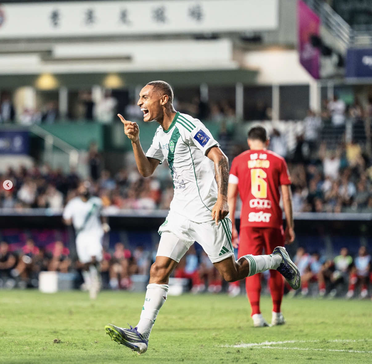 لمسات إينز ميو لاعب الأهلي @النادي الاهلي السعودي  |  #الدوري_على_ثمانية  #sportsinsaudi  #spl  #thmanyahsports 
