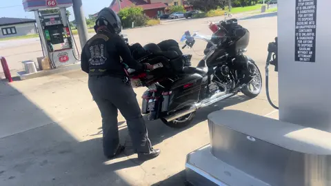 We had a great time with QOTS Baton Rouge headed home from Chicago. That interstate doesn't owe us anything!#bikersoftiktok #fyp #qwnb #harleydavidsonlifestyle #harley 