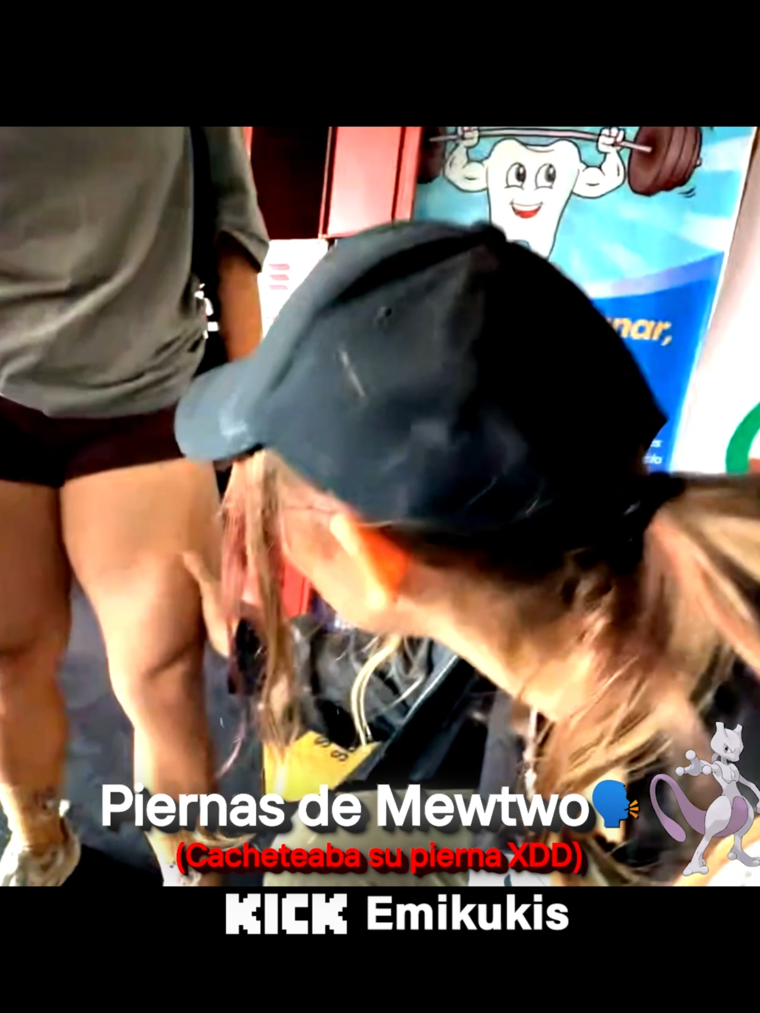 Lapeaba su pierna XDD #Emikukis #gym #mewtwo #emi #clips #stream #kickperu #parati #fyp