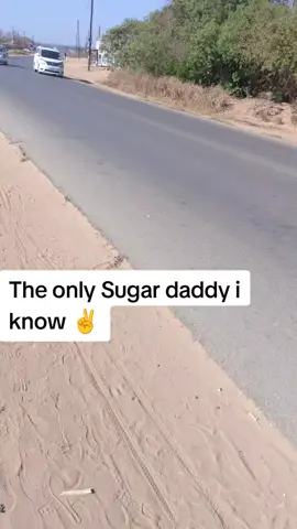 @Sugar Daddy Mr high class 💵💷 #mrwakwasu #zedtiktok🇿🇲🇿🇲 #zambiakuchalo🇿🇲 #malawitiktok🇲🇼  #tanzaniantiktok🇹🇿 