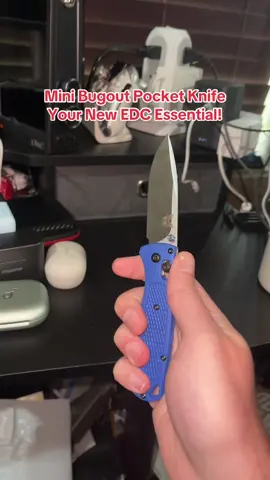 Compact, durable, and razor-sharp! 🏕️ Perfect for camping, hikes, or everyday tasks. #EDC #PocketKnife #CampingGear #OutdoorTools #EverydayCarry 