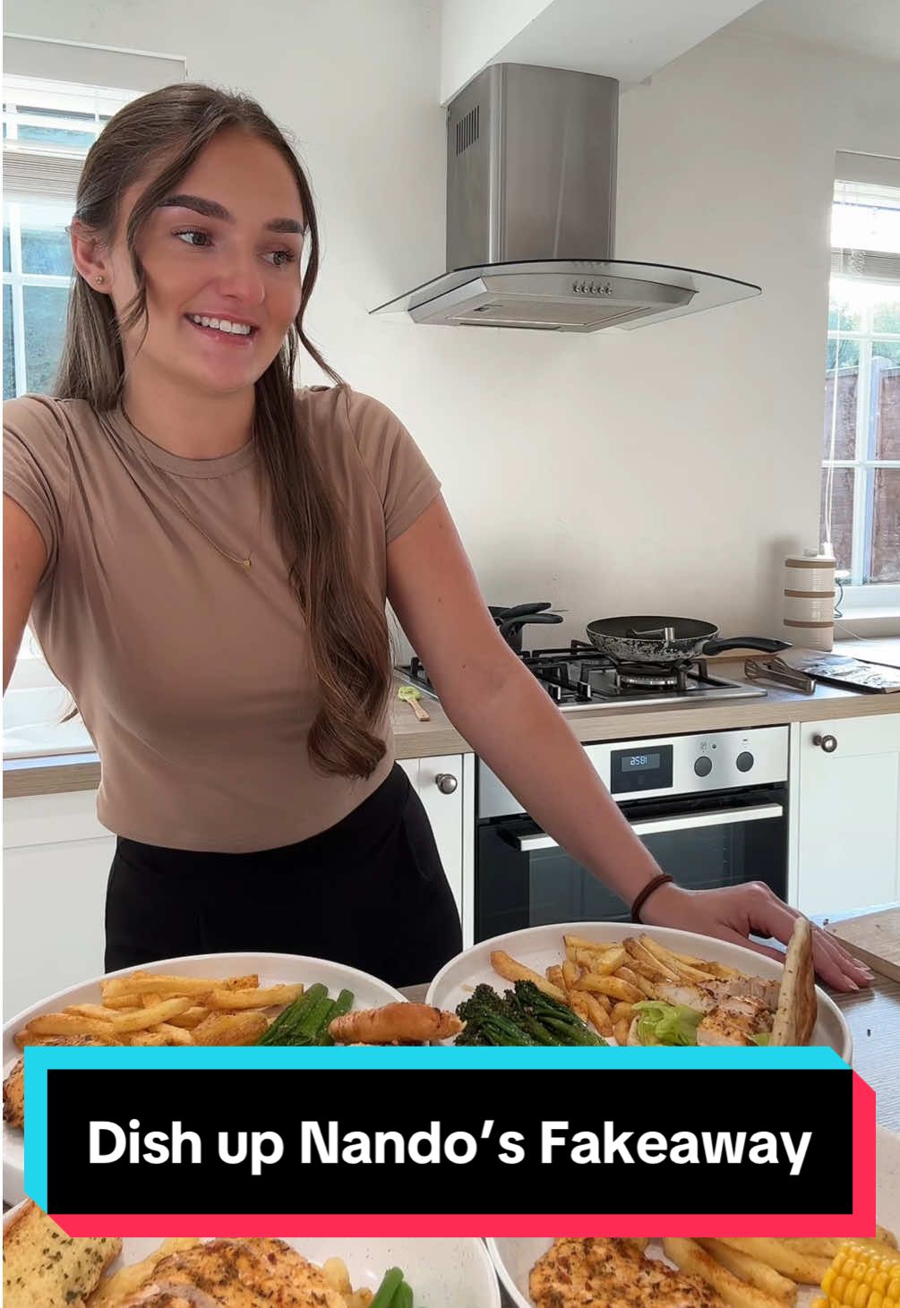 Dish up Nando’s Fakeaway with me and Avie🥰❤️ #dishupwithme #dishupdinner #dishup #dinner #FoodLover #foodies #FoodTok #foryoupagе #fyp 