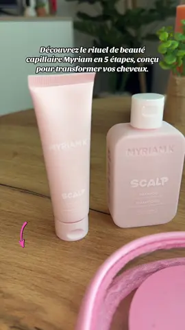 Découvrez le rituel de beauté capillaire Myriam en 5 étapes, conçu pour transformer vos cheveux. Cette pochette de voyage contient tout ce dont vous avez besoin pour nourrir, réparer, et protéger vos cheveux, peu importe où vous êtes. Incluant: • 1 Gommage Nettoyant 30ml de la collection SCALP, • 1 Shampooing de la collection SCALP 70ml, • 1 Masque 40ml de la collection REPAIR, • 1 Spray Thermo-Protecteur 15ml de la collection REPAIR, • 1 Sérum 5ml de la collection REPAIR Avec des produits soigneusement sélectionnés de la collection Myriam•K, embarquez pour un voyage vers la beauté capillaire ultime. Produit offert , disponible  ici dans la vidéo, Tiktok Shop sur le caddie orange sous la flèche