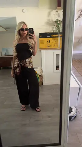 another day another outfit check  & 2 pairs of sunglasses for under 5$ 😎 #outfitcheck #fitchecks #outfitinspo #sunglassesfashion #sunglassesforwomen 