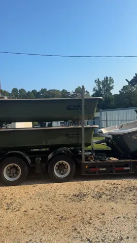 Excited to be carrying @Carolina Skiff LLC!! We have everything from Sportsman Center consoles and tiller boats for the delta to 24 ft bay boats with much more coming in 🎣 🦌 
