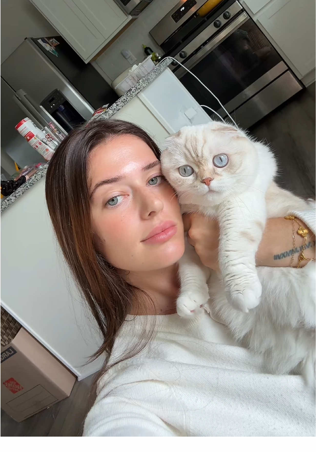 she gets her eyes from her mommy 