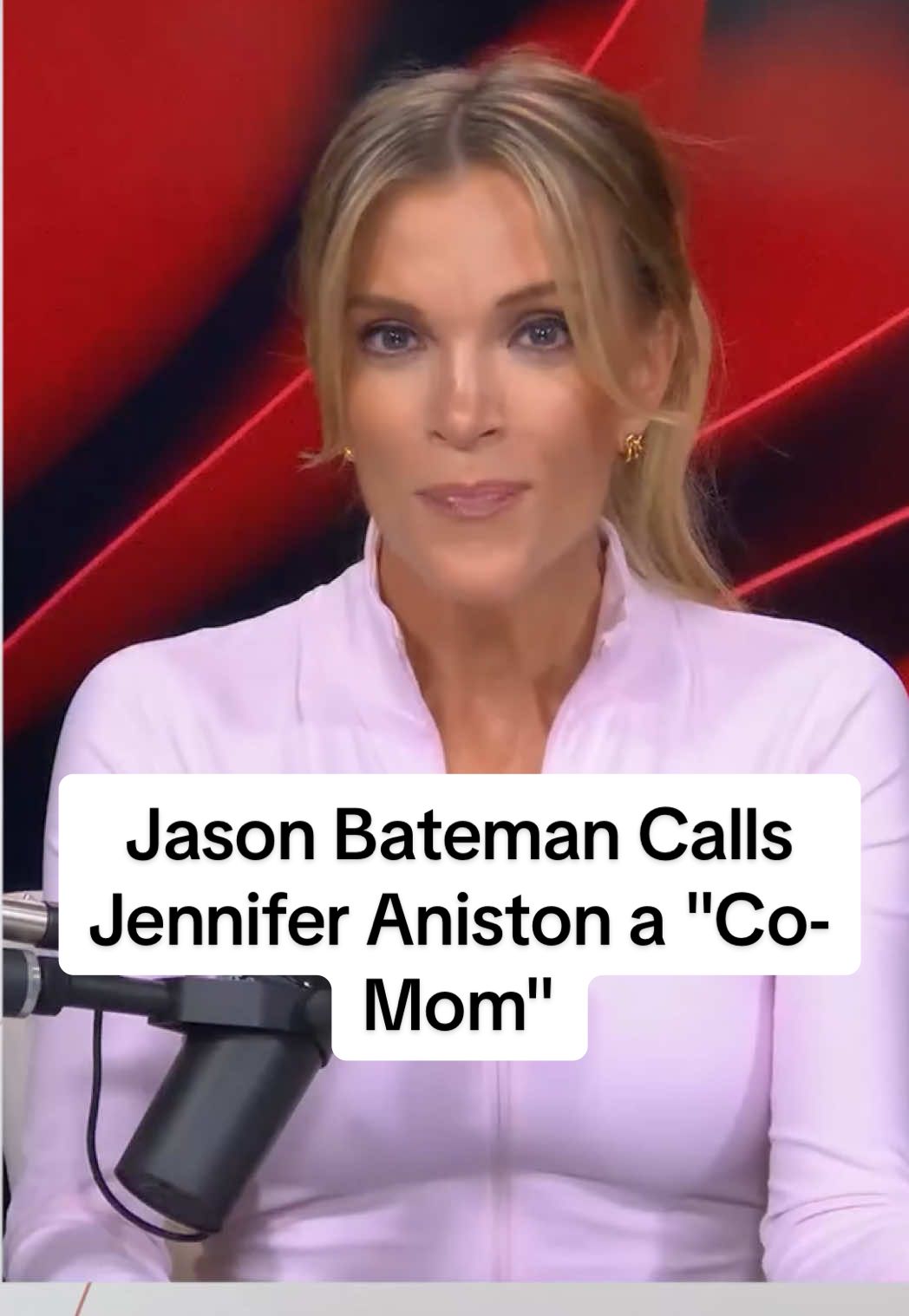 #MegynKelly reacts to actor Jason Bateman bizarrely calling Jennifer Aniston a “co-mom