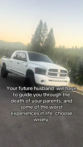 Choose wisely ladies 🙌