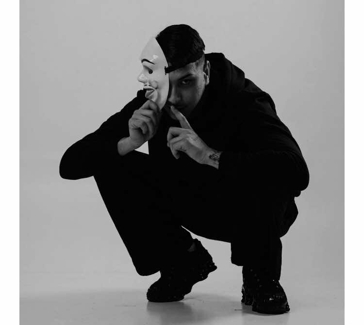Meu Dinheiro, Minhas Regras. @lptzlatan  . . . #lyricsvideo #lptzlatan #deus_no_controle #MDMR #trapbr