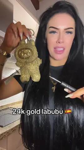 Versión española #goldlabubu #labubudeoro #labubu 