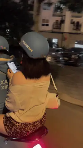 Trêu tí mà đòi tăng tiền nhà :)) tệ thật #congaichunha 