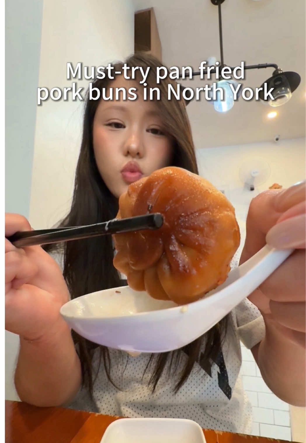 These are the pan fried pork buns I fell in love with in North York 😮‍💨  📍Sang Ji Fried Bao 5461 Yonge St, North York, ON M2N 5S1 / 3 Charles St E, Toronto, ON M4Y 2G1 #torontofoodie #toronto #torontoeats #northyork #chinesefood 