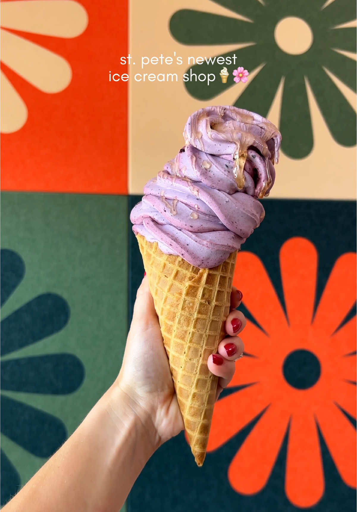 st. pete’s newest ice cream shop 🍦🌸 they have delicious, made-to-order soft serve with endless flavor combos! 📍 wildflower ice cream | @wildflowericecreamshop  🍽️ non-dairy vanilla w/ blueberries + honey drizzle, shortcake (vanilla base, strawberries, graham crackers), chocolate base w/ pete’s bagels cookies save this for your next ice cream run and follow for more bites & sites! #fluentinfood #stpetefood #stpeteeats #stpetersburgfl #icecreamshop     