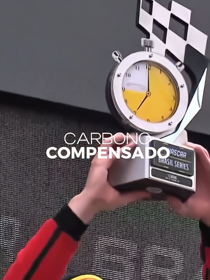 🌱🏁 NASCAR Brasil agora é carbono neutro! Reforçando o legado de sustentabilidade em parceria com a @greener.tokens e a ZNIT para a compensação de carbono todas as corridas da categoria passam a ser 100% neutralizadas por meio de créditos de carbono do Greener Preservation Token (GPT), que apoia a conservação de florestas nativas, energia limpa e projetos ambientais no Brasil e no mundo. 🌎 A estreia dessa iniciativa será neste final de semana no @velocitta 💚 --- 🌱🏁 NASCAR Brasil is now carbon neutral! Strengthening its sustainability legacy, NASCAR Brasil Series has partnered with @greener.tokens and ZNIT to offset carbon emissions — all races will now be 100% carbon neutral through Greener Preservation Token (GPT) credits, which support native forest conservation, clean energy, and environmental projects in Brazil and around the world. 🌎 This initiative kicks off this weekend at @velocitta 💚 🇧🇷 | 6ª ETAPA 📍 | Mogi Guaçu/SP 🗓 | 22 a 24 de agosto #NASCARBrasil #NASCAR #NASCARBrasilSeries  #Sustentabilidade #CarbonoNeutro    @petrobras @govbr @chevroletbr @karterlubrificantes  @frum_oficial  @militec1brasil @pirelli_br @servitecdinamometro @tecpads @nano4youbrasil @sparcobrasil @zanoello @graxa.oficial
