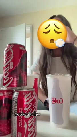 i love my coke😞ignore me #coke #fyyy #fyp #real #fyy