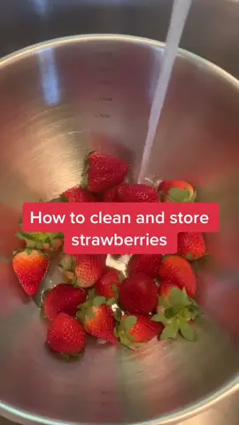 Strawberry hack 🍓✨ Clean, dry, store → and they stay fresh way longer! Mason jars for the win 🙌 Have you tried this trick yet? #strawberryhack #masonjarmagic #KitchenHacks #freshfruittips #strawberrystorage 