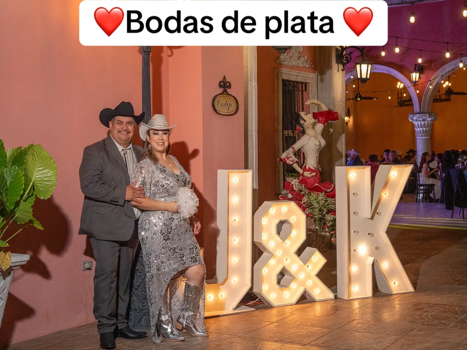 Yo nunca creí enamorarme de ti a primera vista 🎶 pero mi corazón dos veces no lo pensó 🎶 y entre tus redes cayó 🎶 amor a primera vista sin ti no puedo vivir 🎶quiero estar junto a ti 🎶 🥰❤️🥰❤️🥰❤️🥰❤️🥰❤️🥰❤️🥰❤️🥰❤️🥰❤️🥰❤️🥰