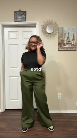 #CapCut happy Thursday 🫶🏽 #teachersoftiktok #teacherootd #fyp #OOTD 