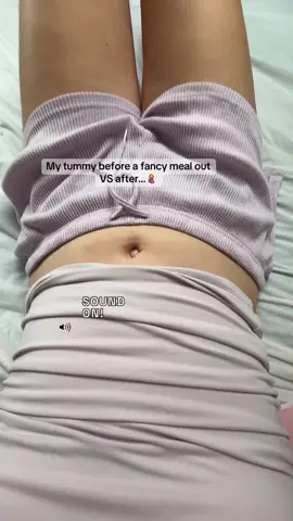 I literally look like I’ve swallowed a bowling ball. All I’ve eaten is some pasta 😩😩🫃🏻 #ASMR #foodbaby #bloated #bloatedbelly #stomachsounds #stomachgrowling #hungrytummy #mukbang #fullbelly #tummygrowling 