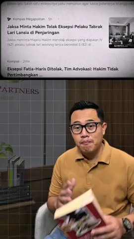 🤔 Gugatan Ditolak vs Tidak Diterima: Apa Bedanya? 🤷‍♀️ Halo Sobat Hukum! 👋 Pernah dengar gugatan 'ditolak' dan gugatan 'tidak diterima'? 🤔 Sama-sama kalah, tapi ternyata artinya beda lho! Nah, yuk kita bongkar... apa itu eksepsi, dan kenapa bisa bikin gugatan mental sebelum diperiksa pokok perkaranya! 🚀 Mari simak videonya Punya pertanyaan atau ingin berbagi semangat? Hubungi kami di: 📱 WA: +62 821-4312-8715 📸 IG: @fungki_mh ▶️ YT: CLC Law Firm 🎥 TikTok: @clc_lawfirm #GugatanDitolakVsTidakDiterima #sidangeksepsi #eksepsi #strategi  #keadilan 