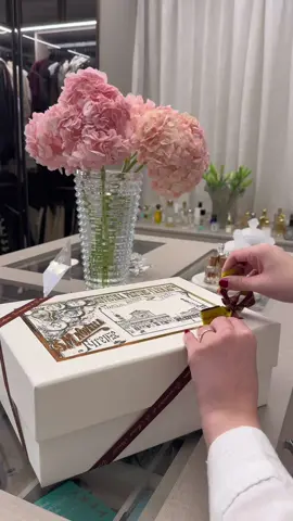 Another perfume asmr unboxing 🧴 #perfumetok #santamarianovella 