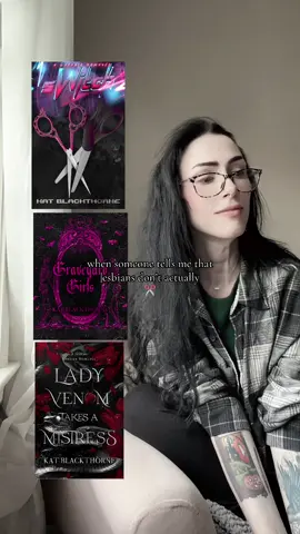 oh really? #sapphicbooks #sapphicbookrecs #sapphic #wlwbookrecs #wlwbooktok 