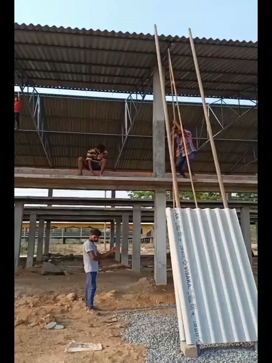 skill pertukangan #operator #fyp #kuli #viral #xybca #foryou #4u #welder #galangankapal #kuli #senimanapi #fitter #helper #weldermuda #furnace #storykuli #kuliproyek #tambang #tukangbangunan