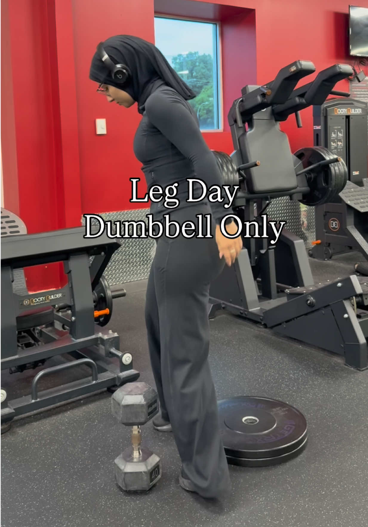 dumbbell only legs 🍑🍑 goblet squats (elevated) 12 x 4 into body weight 10 x 4 deadlifts 12 x 4 reverse lunges 10 each x 4 sumo squats 15 x 4 save & enjoy😚😚 #fyp #trending #legday #legs #gym        