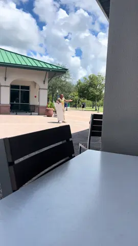 fgcu, why are we allowing this? i understand free speech but calling people slurs is not ok. #fyp #fgcu 