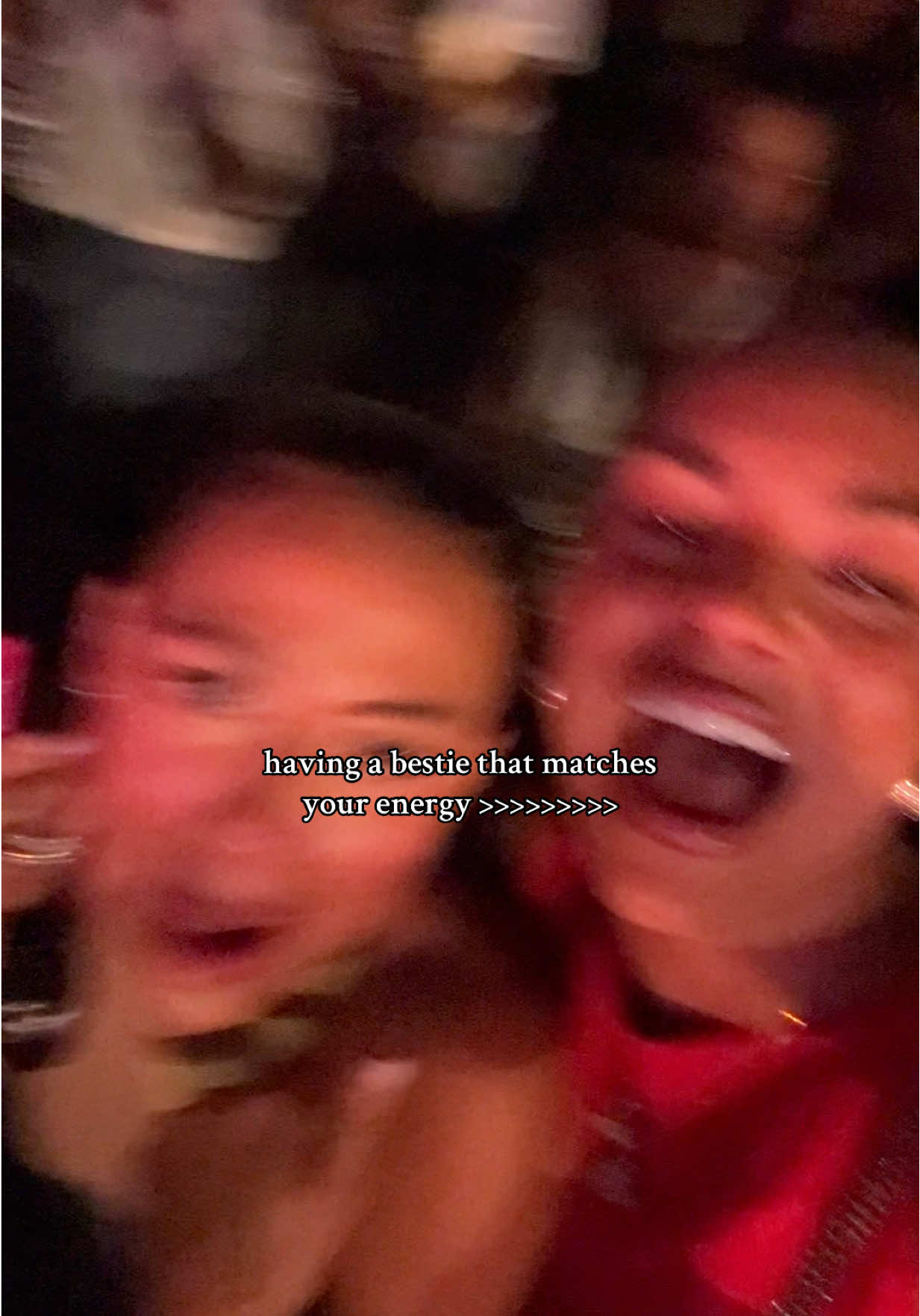 never fails to match my energy @Kaylina Eileen 🗣️📢🫱🏼‍🫲🏻🤪 #bestie #bestiegoals #concert #chrisbrownconcert 