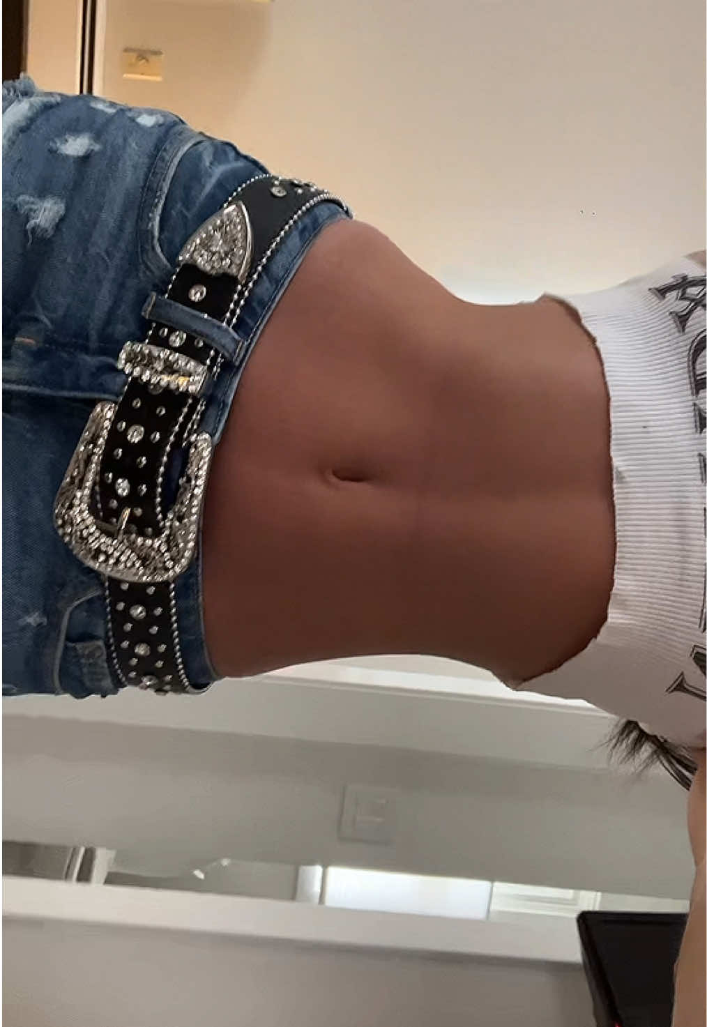 #accsessories #bedazzled #belt #tiktokshopfinds #fyp 