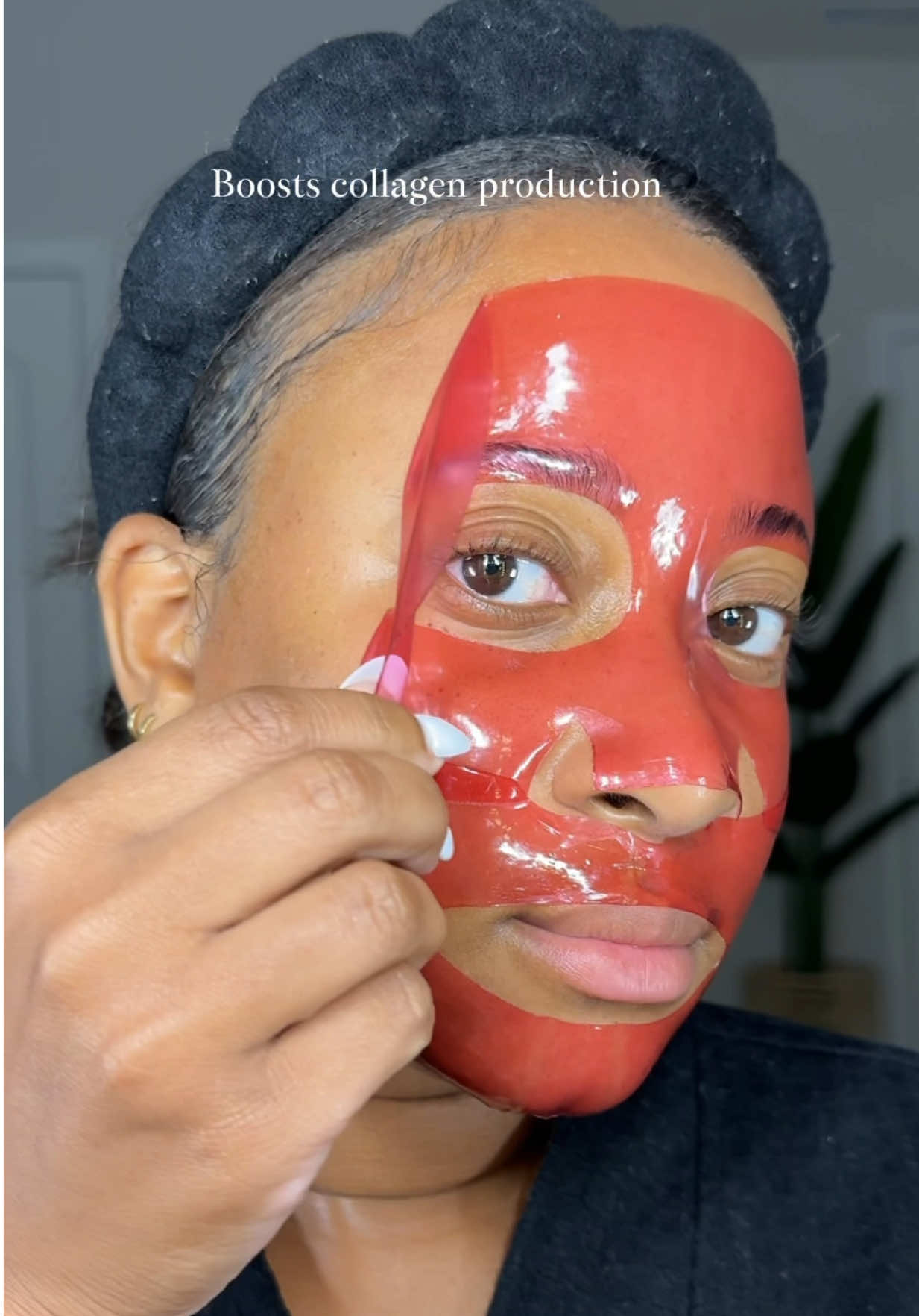 My current fave @Arencia Red Jello Mask 🥰 #arencia #redjellomask #jelloskin #pores #glassskin       