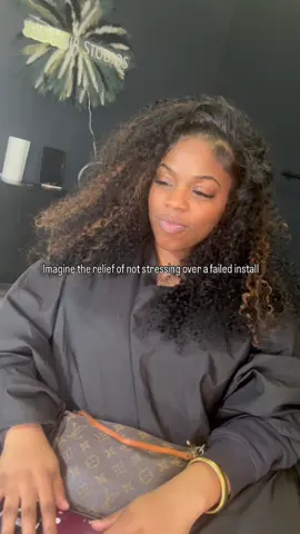 Imagine the relief of not stressing over a failed install 😮‍💨✨ You know that sinking feeling when a sew in doesn’t lay flat, or the client calls to complain about edges? That’s all behind you once you master my proven prep and install process. From shampoo to detangling to flawless braiding, I’ll show you exactly how to get it right the first time.  Comment “SCALE” to join my course now! #fyp #birminghamhairstylist #viral #trending #sewinturorial 