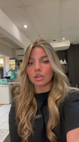 I’m not blonde anymore #tatemcrae #newhair #reversebalayage #bronde #hairtok 