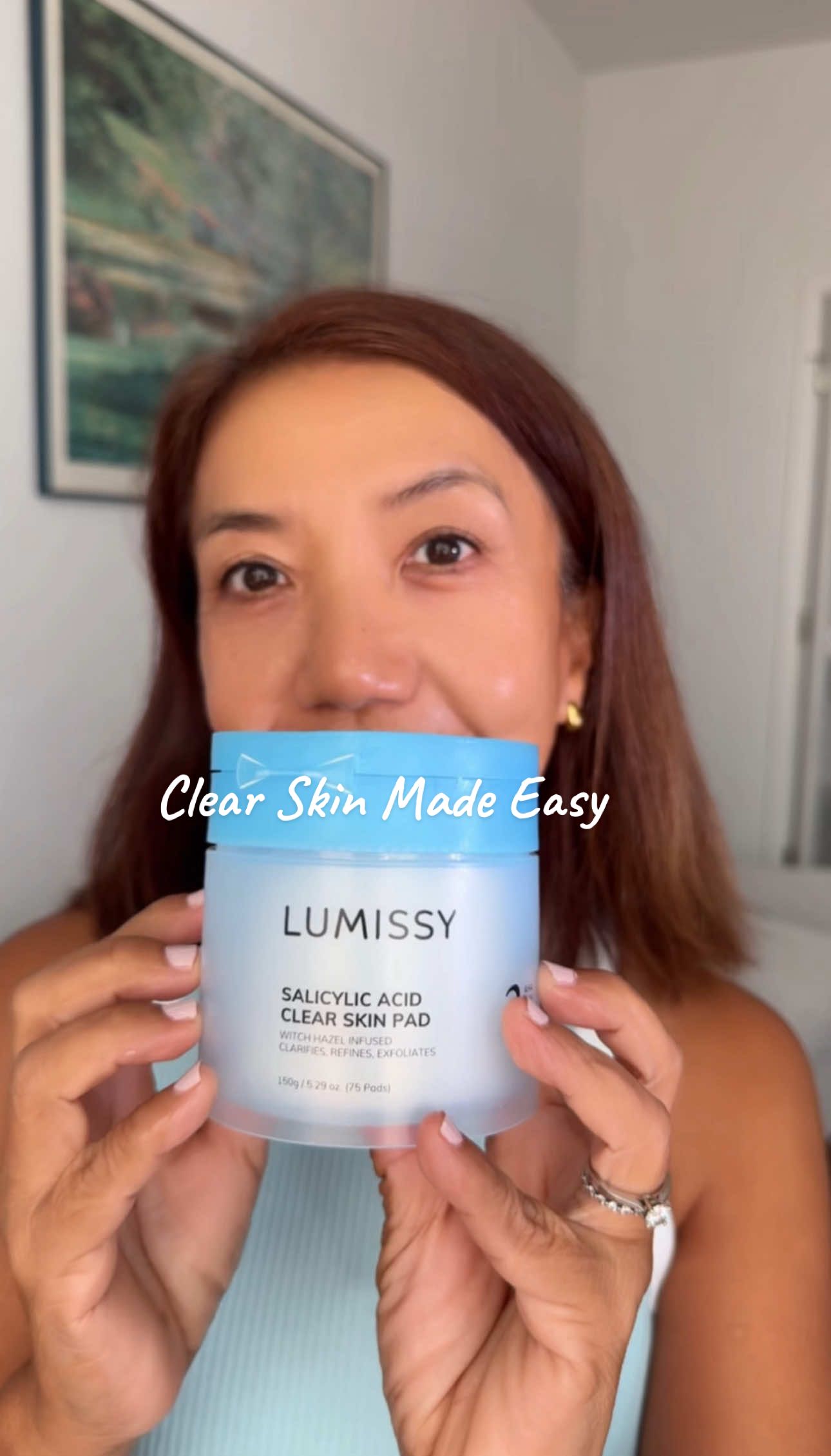 One swipe with these Lumissy pads and my skin goes from oily & bumpy ➝ smooth & calm. So easy, so gentle, so worth it! #lumissy #salicylicacidpads #lumissysalicylicpads #kbeauty @LUMISSY 