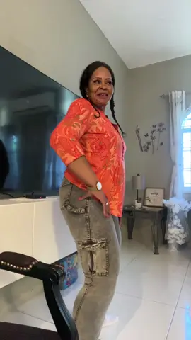 #fyppppppppppppppppppppp #fyp #carribeantiktok #jamaicangal🇯🇲🇺🇸 #oldlady #creatorsearchinsights #goviraltiktok #globalsassy 