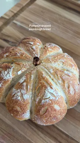Pumpkin shaped sourdough bread, it’s cute & tasty. #fyp #sourdough #sourdoughbread #sourdoughstarter #baking 