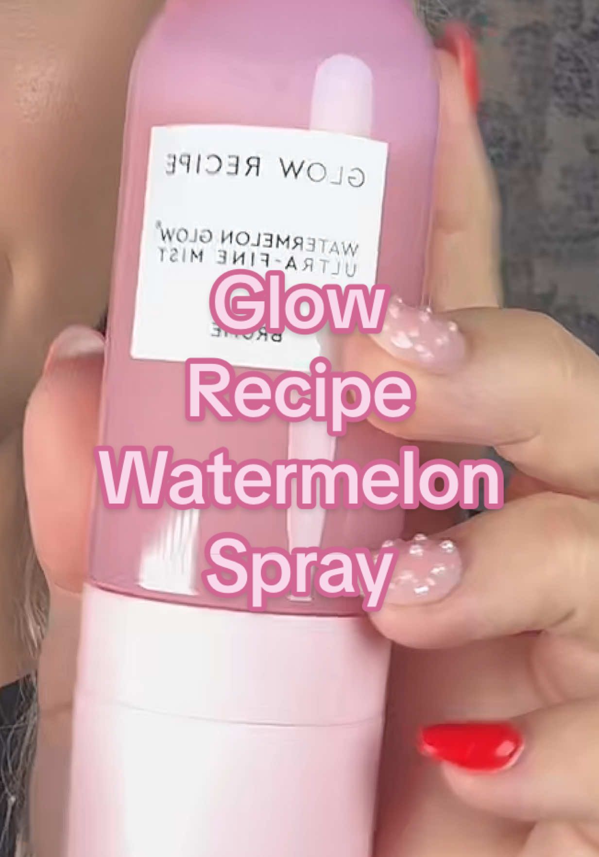@Glow Recipe Watermelon 🍉 Mist is so refreshing and hydrating. Use it before or after makeup or just spray for a boost of moisture. 💦 #glowrecipe #glowrecipewatermelonglow #tiktokshopfinds #beautycontentcreator #makeuptips 