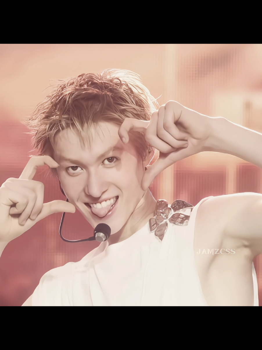 tô viciada em editar ele #martin #cortis #coloroutsidethelines #foryou 