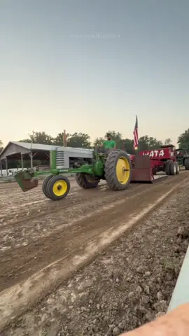 Once we get some good dedicated dirt pulling tires for this tractor, we might have to hook it on the transfer sled more often. It has a good habit of surprising us! : This was right after I took 9th out of 28 people in the 4250 D2 class, which I was also really happy with! : #tractor #tractorpulling #johndeere #antiquetractors #antiquetractortok 