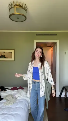 Get ready with me except I’ve never had an inside thought <3
