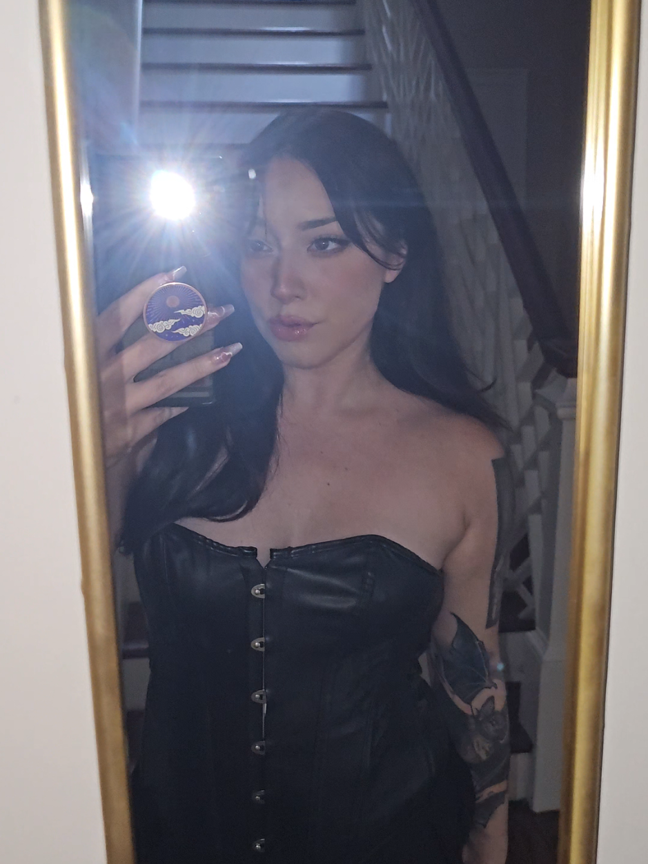 hiii im going to start introducing more of my art too 🥀 #gothicstyle #goth 