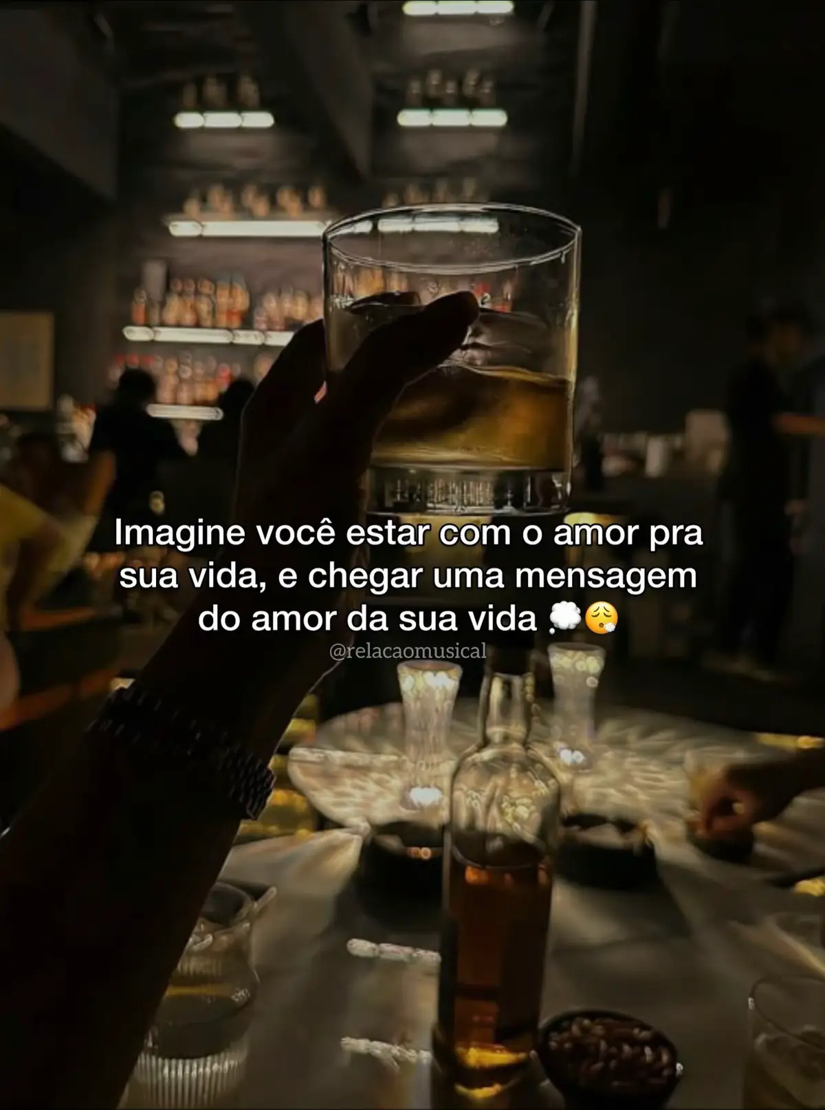 E aí, como seria?! 🤯🥹 ⁣ #musicasertaneja #outropersonagem #henriqueejuliano #amor #sertanejo