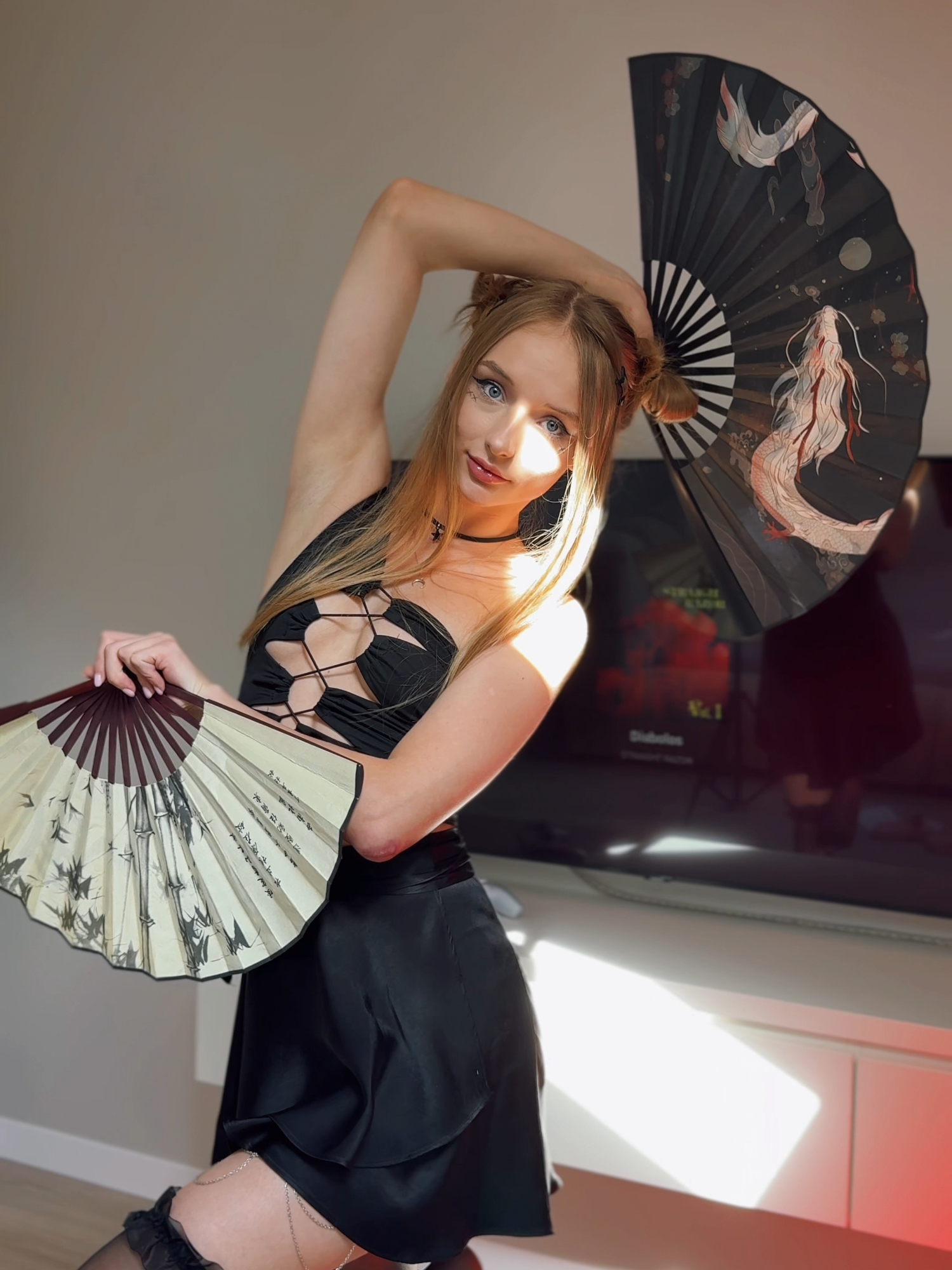 Serving ⚡dark elegance⚡ in all black 🖤🖤 Cosplay vibes + Techno beats + Japanese fans = pure 🔥 Who else feels this power? #CosplayVibes #DarkAesthetic #AllBlackFit #AnimeEnergy #ElectricBeats #AltTok #USATrend #EdgyStyle #ViralMoves #ForYou #Altgirl